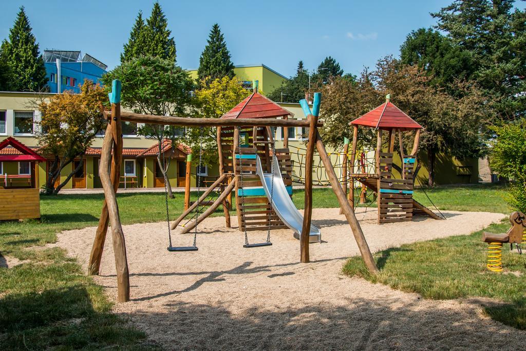 Penzion V Parku Cejkovice  Dış mekan fotoğraf
