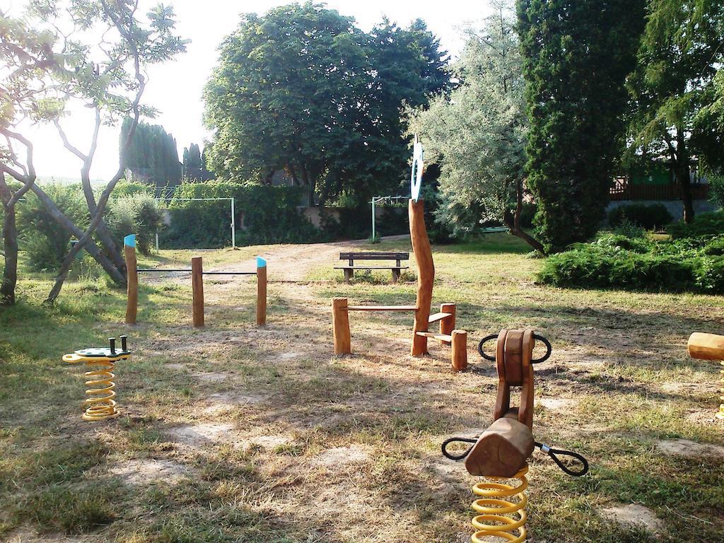 Penzion V Parku Cejkovice  Dış mekan fotoğraf